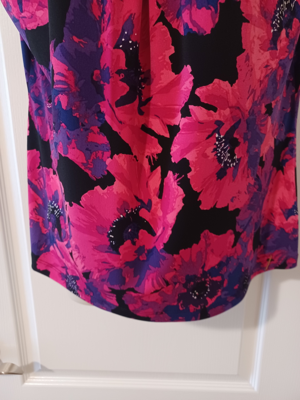 Calvin Klein Pink and Purple Floral Sleeveless Top - Picture 12 of 16